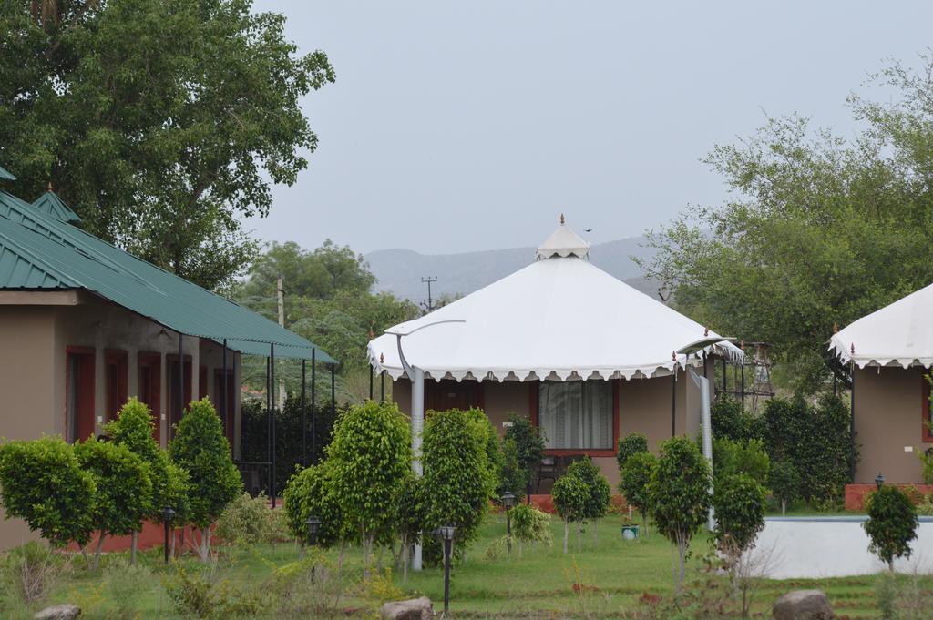 Lohana Village Resort Puskár Kültér fotó